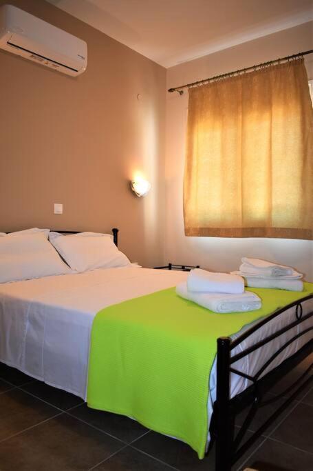 Smailis Apartment 1 Koroni  Екстериор снимка